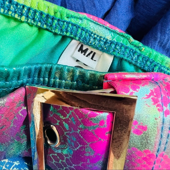 Roma Rainbow Snake Print Underboob & Buckle Rave Set - Picture 7 of 11